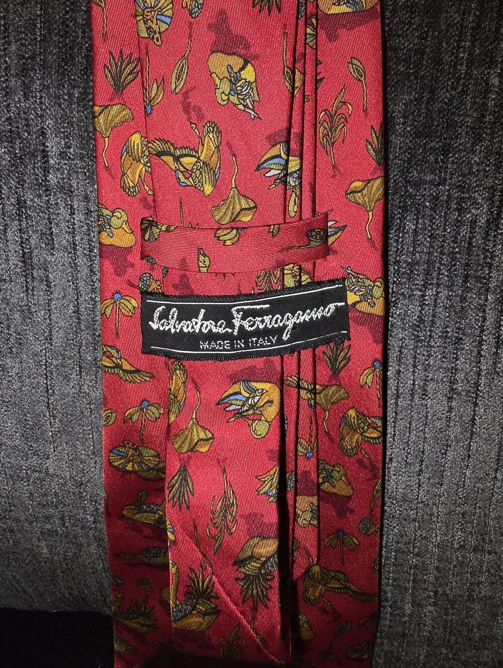 Vintage Salvatore Ferragamo 100% Silk Necktie